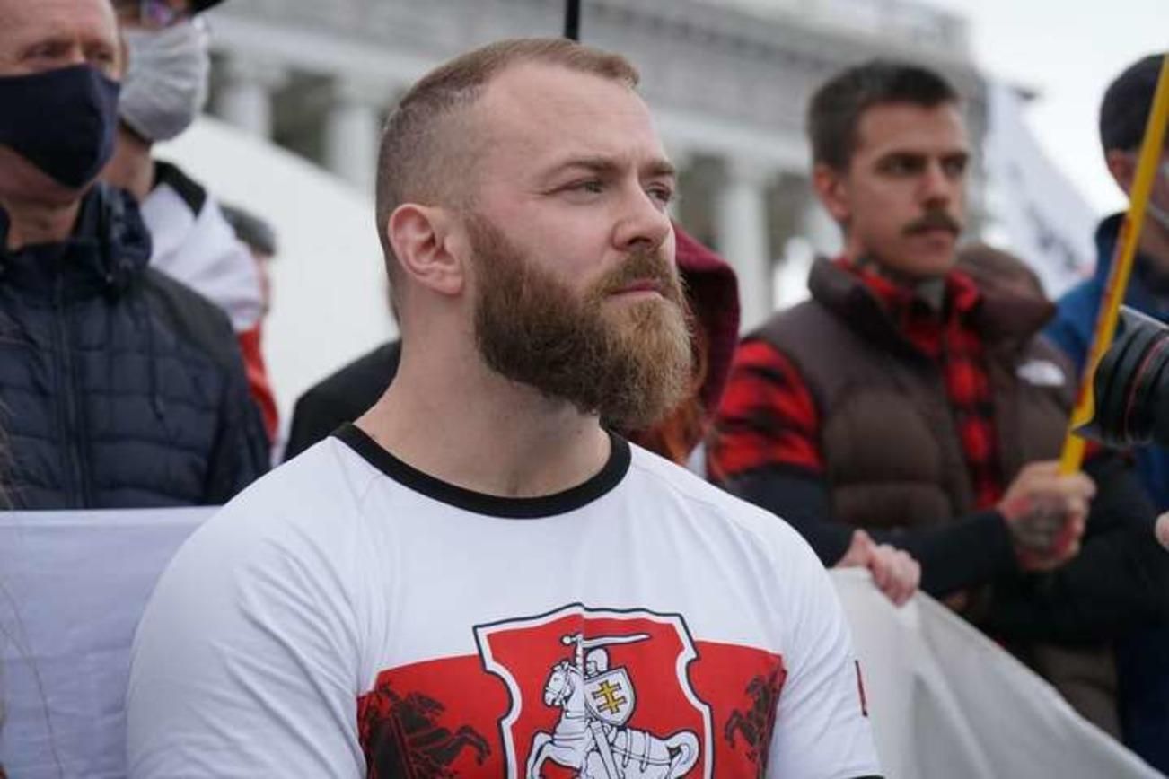 У СБУ пояснили, чому Родіона Батуліна не впускають в Україну У СБУ пояснили, чому Родіона Батуліна не впускають в Україну