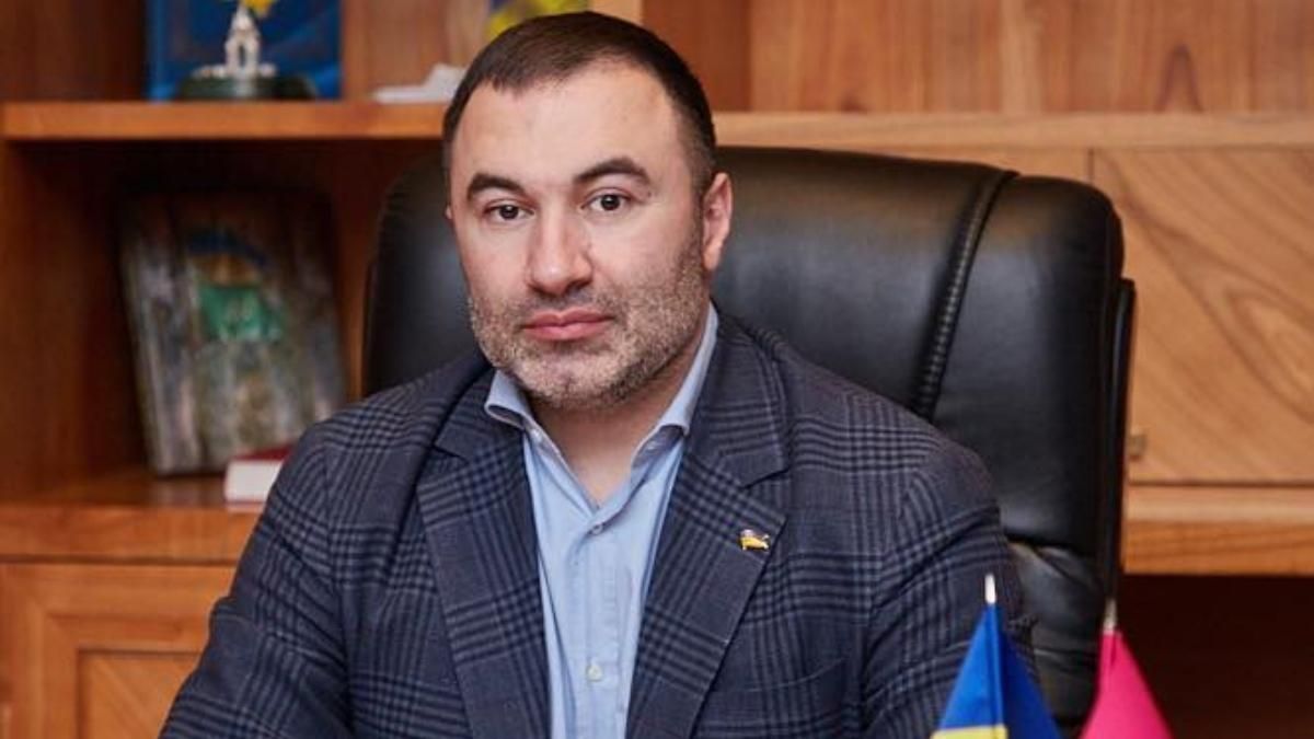 Голову Харківської облради Товмасяна виключили зі Слуги народу