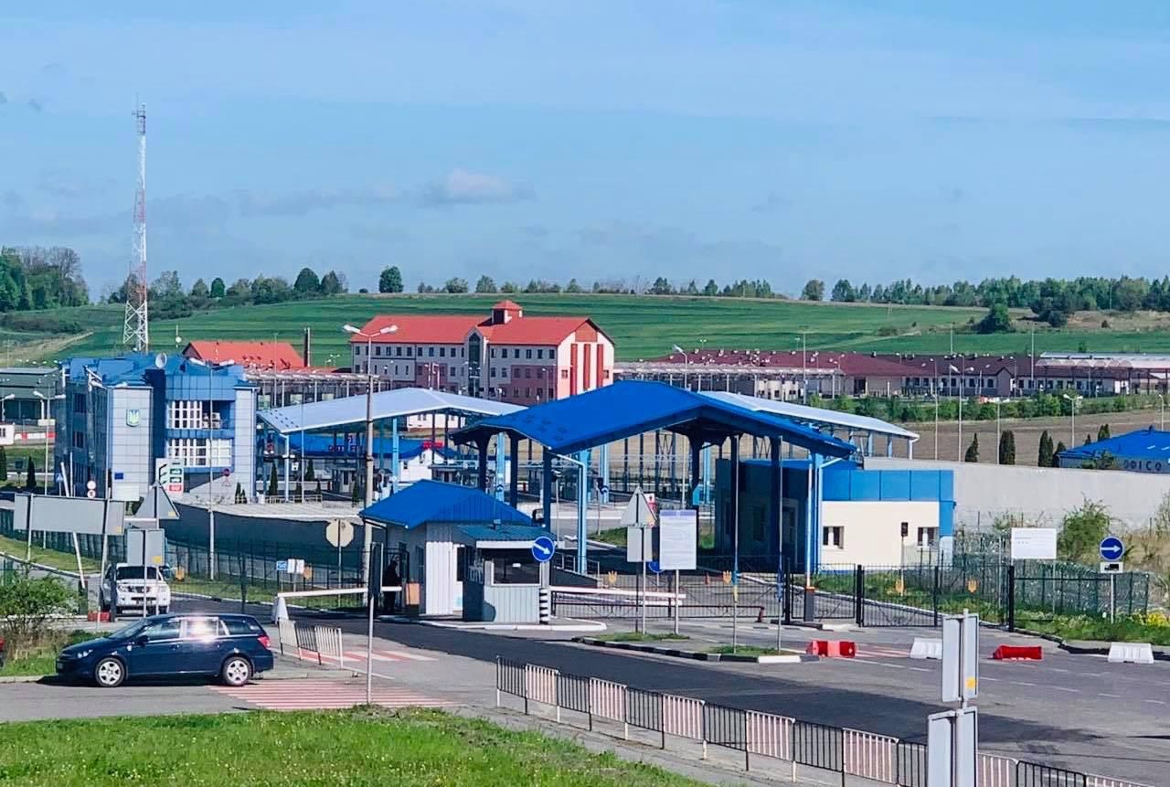 Людей с инвалидностью пропускать через границу вне очереди Людей с инвалидностью пропускать через границу вне очереди