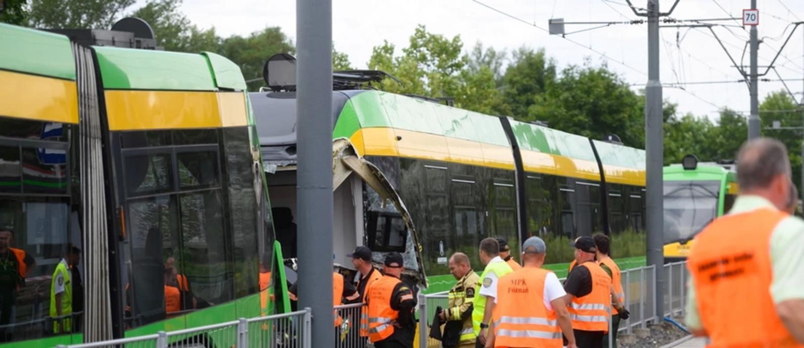 В Польше, в Познани столкнулись трамваи, десятки пострадавших: фото В Польше, в Познани столкнулись трамваи, десятки пострадавших: фото