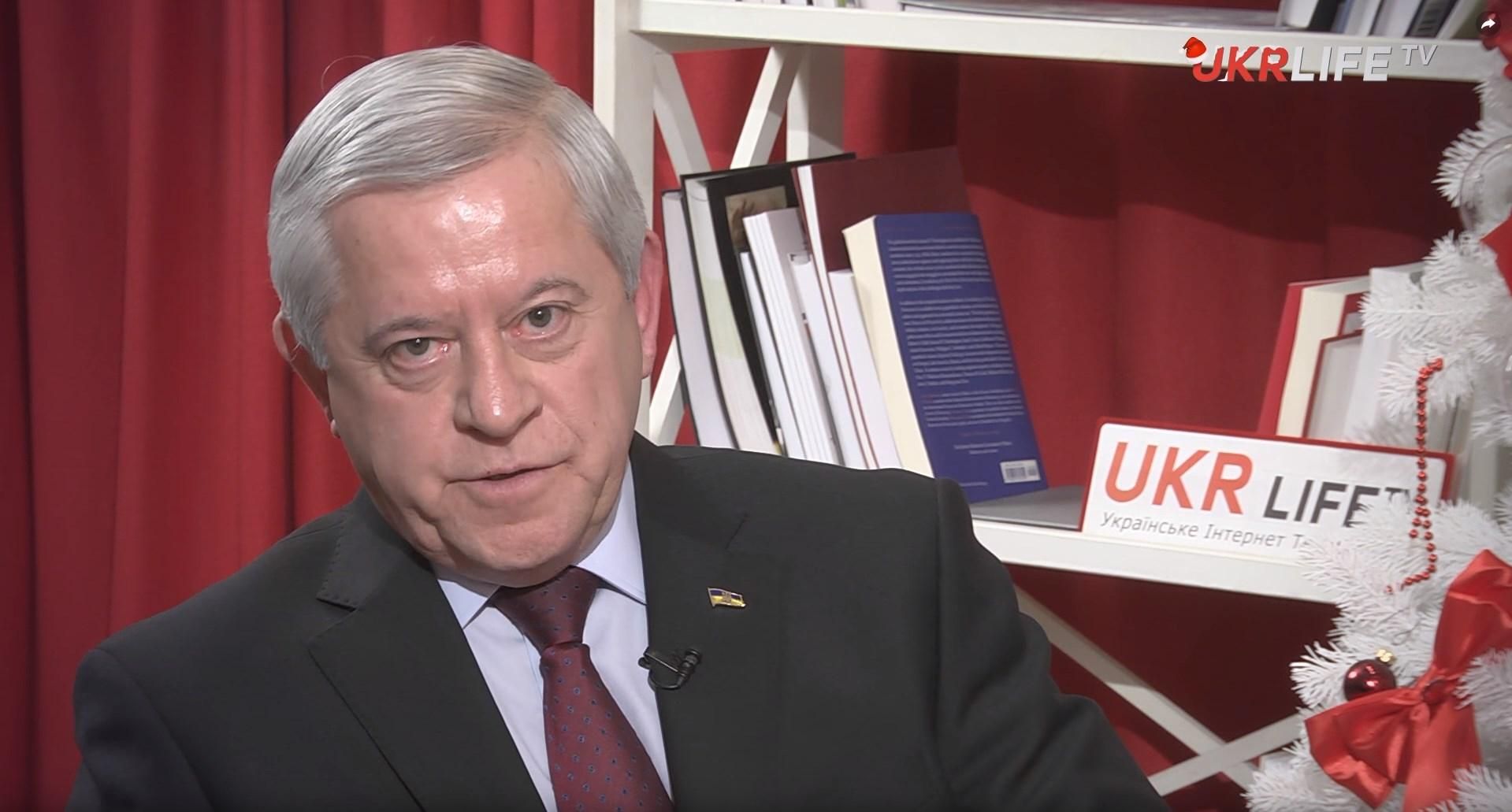 Зеленському пропонують дати посаду ексрегіоналу Кінаху Зеленському пропонують дати посаду ексрегіоналу Кінаху