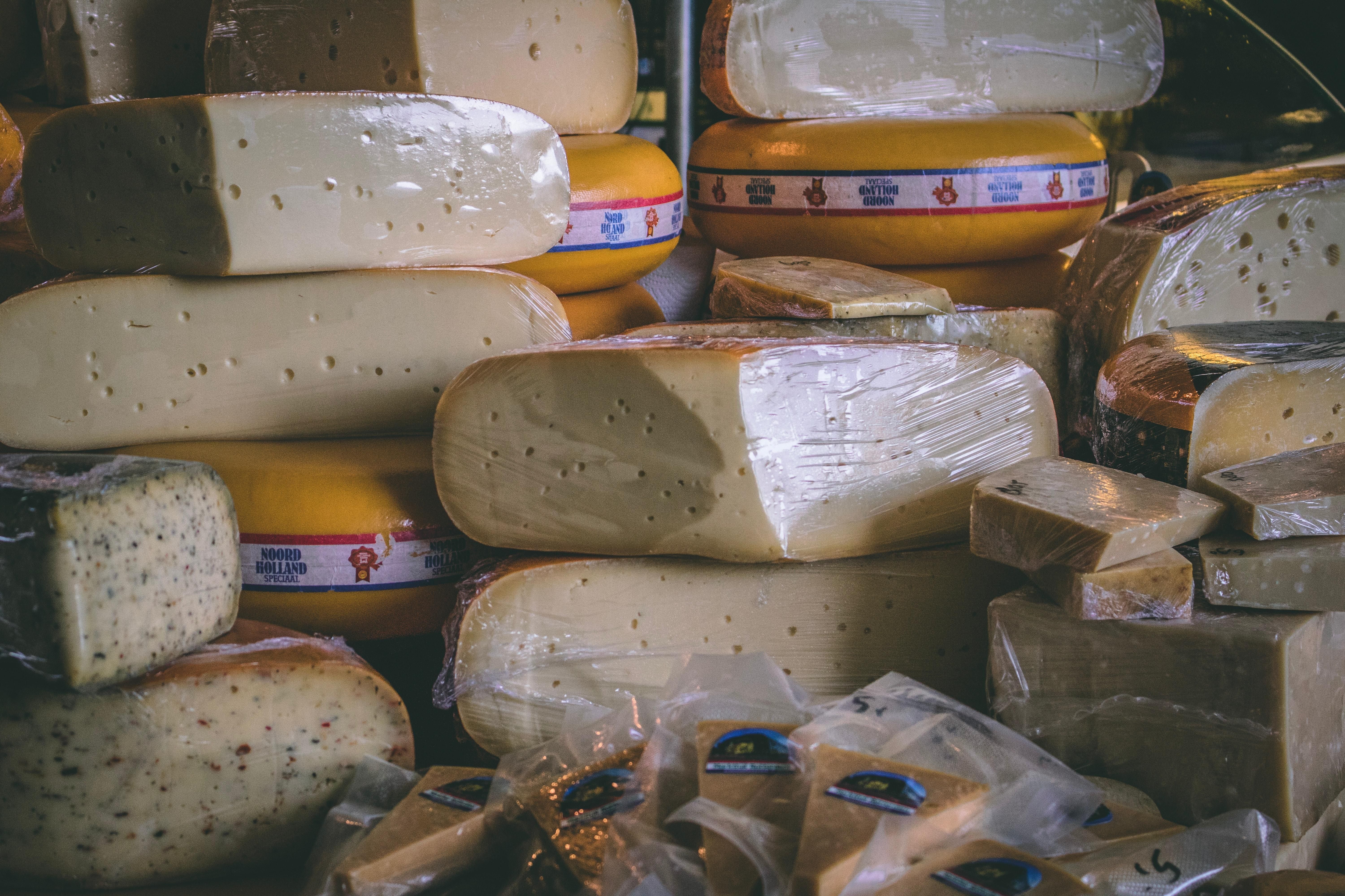 Под Харьковом нашли вреден сыр, который изготавливали в Польше