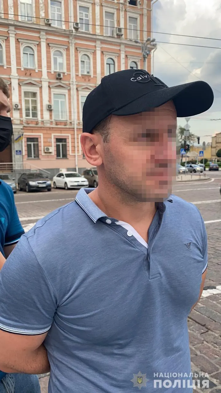 У Хакрові вкрали з рахунку 36 мільйонів У Хакрові вкрали з рахунку 36 мільйонів