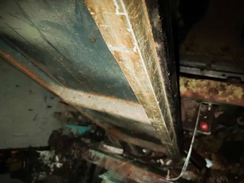 Вибив двері Зламав ліфт 05.08.2021. Чорноморськ Одеса Вибив двері Зламав ліфт 05.08.2021. Чорноморськ Одеса