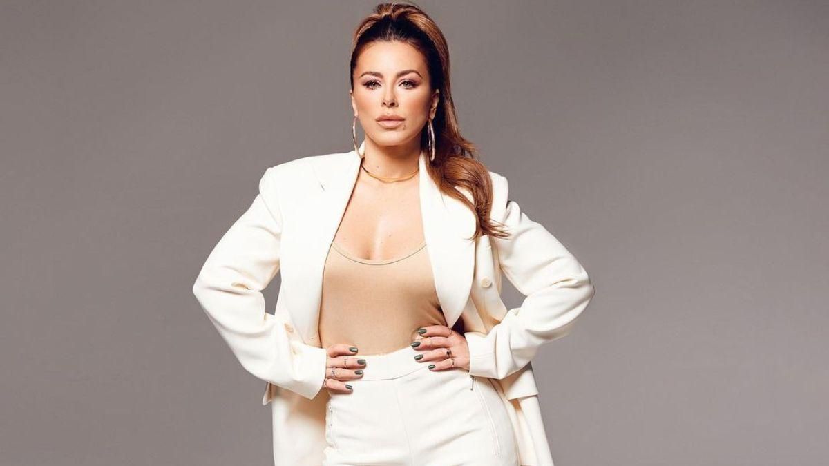 Ані Лорак їде в Одесу: любителька Росії сумує за Україною Ані Лорак їде в Одесу: любителька Росії сумує за Україною