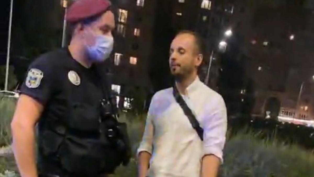 В Киеве известный блогер Кошельник врезался в авто с пьяным водителем В Киеве известный блогер Кошельник врезался в авто с пьяным водителем