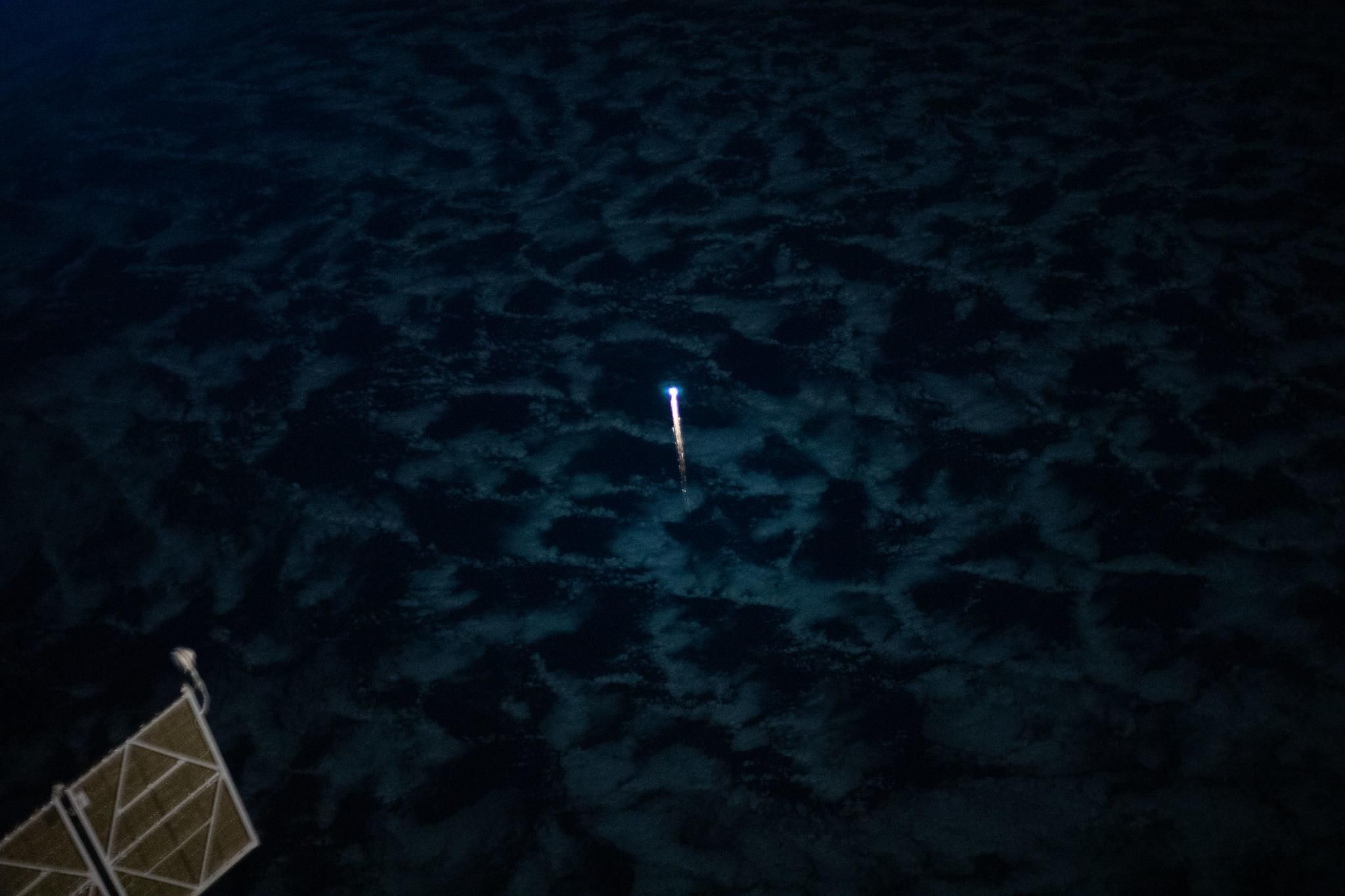 Модуль Пірс: модуль МКС Пірс згорає в атмосфері Модуль Пірс: модуль МКС Пірс згорає в атмосфері