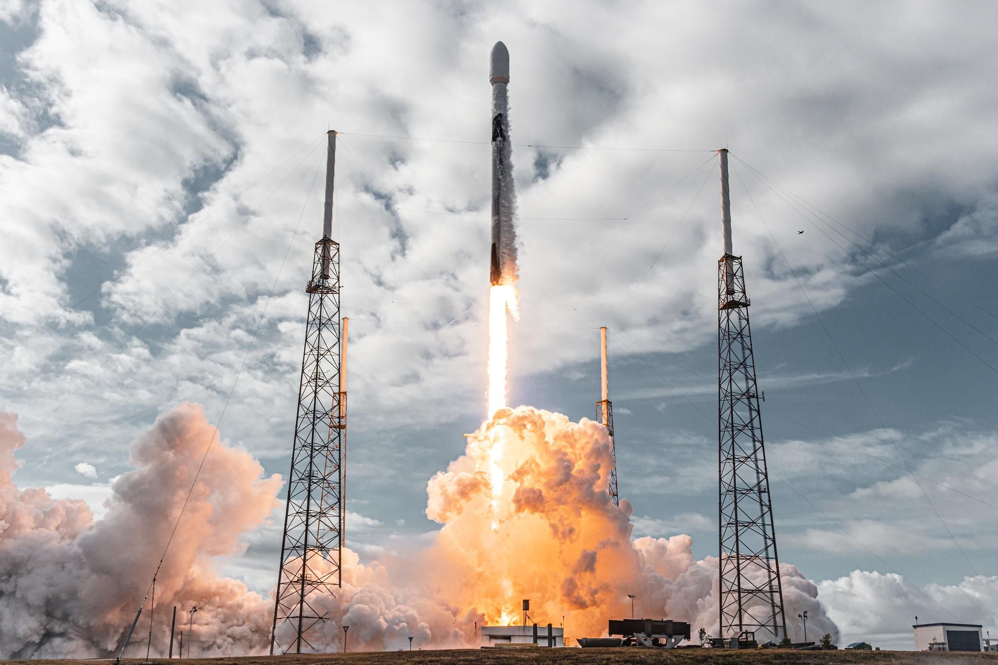 Контракт зі SpaceX: компанія Planet домовилася зі SpaceX