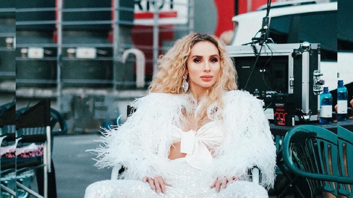 Неймовірна аура натхнення на творчість: куди їздить Світлана Лобода, щоб відновити сили Неймовірна аура натхнення на творчість: куди їздить Світлана Лобода, щоб відновити сили