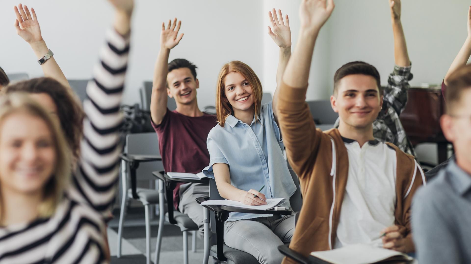 Зеленский подписал закон, позволяющий общинам создавать лицеи Зеленский подписал закон, позволяющий общинам создавать лицеи