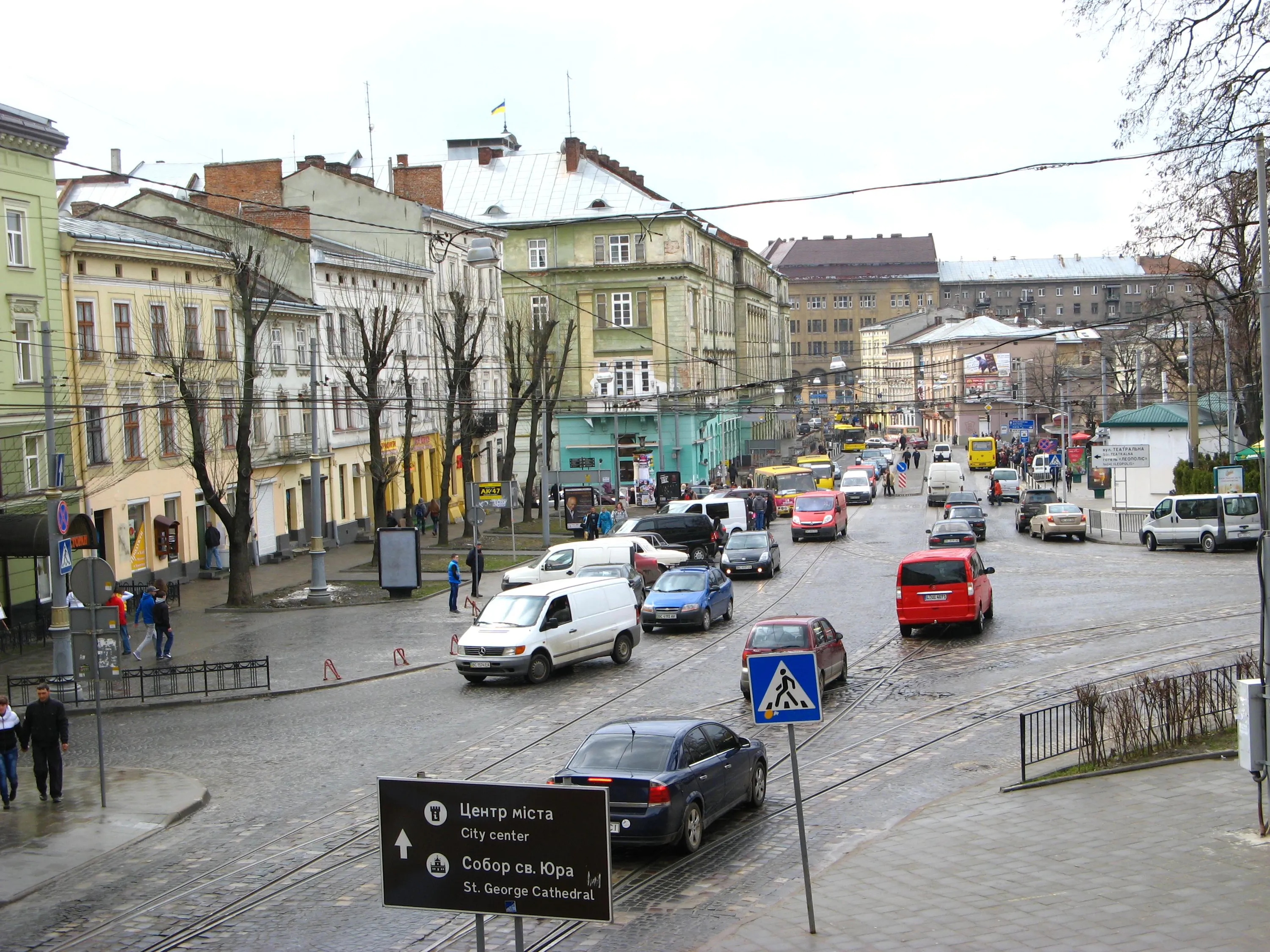 Україна святкує 30-річчя: як змінився Львів за роки незалежності – цікаві фото