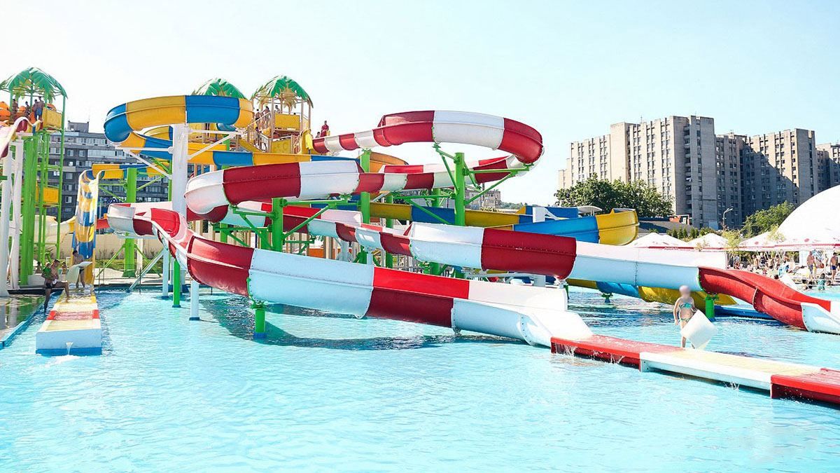 Родители были на баре: детали гибели ребенка в аквапарке Днепра Родители были на баре: детали гибели ребенка в аквапарке Днепра