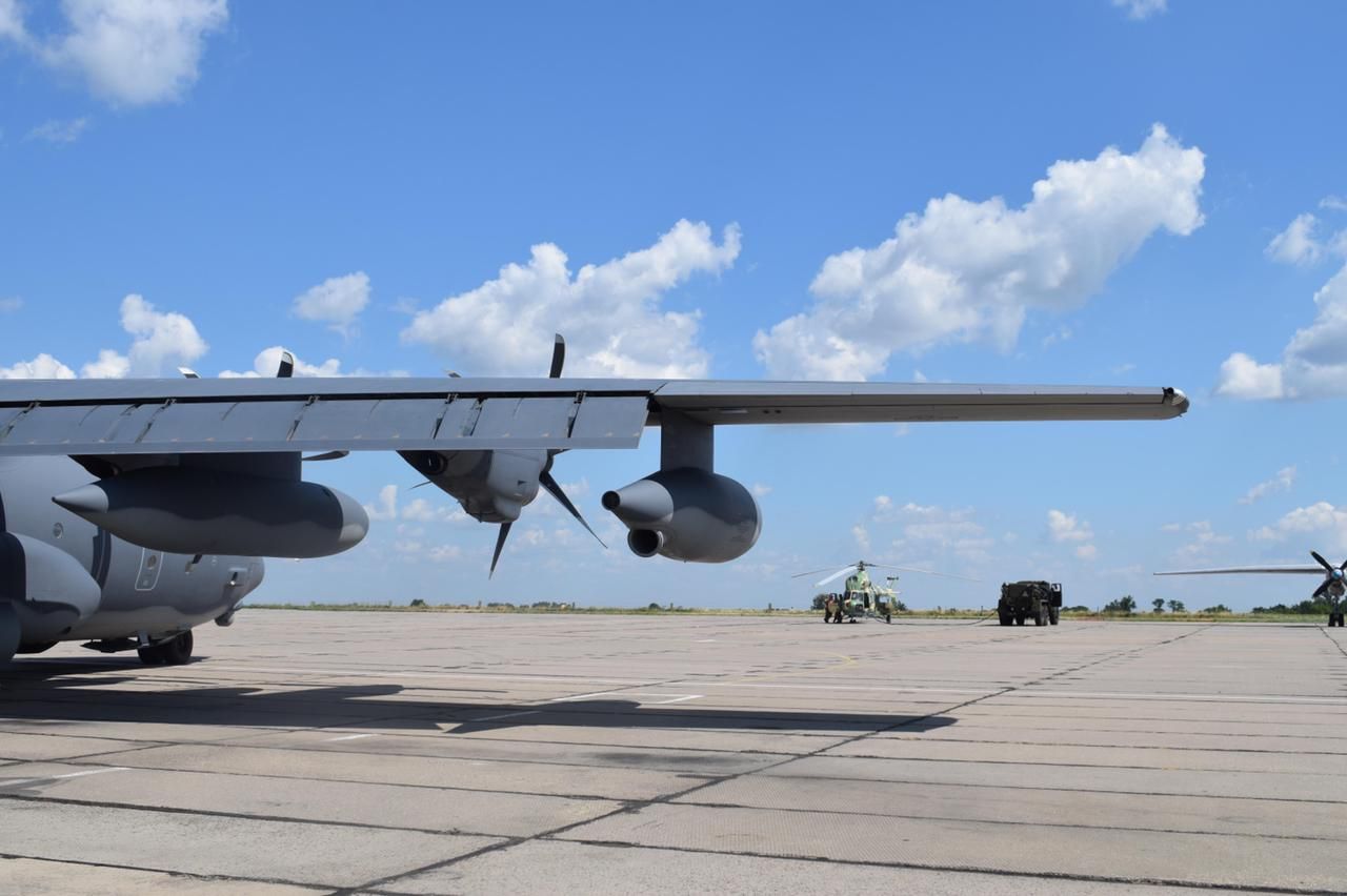 Самолеты и военные США прибыли в Украину для участия в учениях