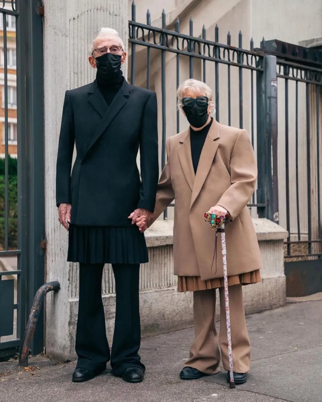 Стильна французьке подружжя Стильна французьке подружжя