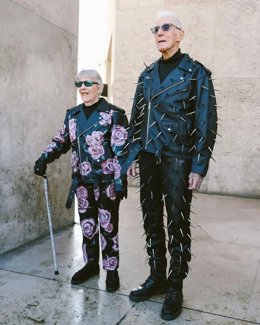 Стильна французьке подружжя Стильна французьке подружжя