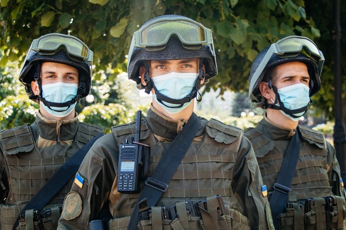 На въезде в Киев появились блокпосты ВСУ и Нацгвардии