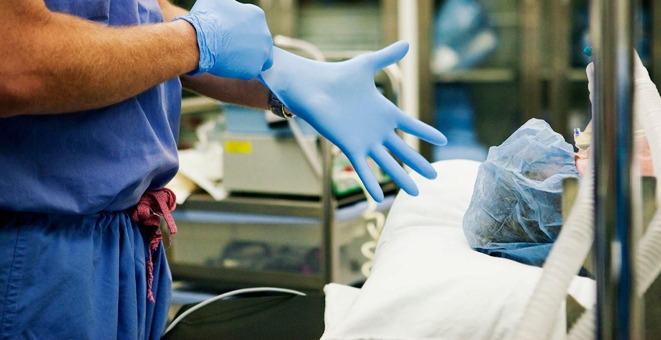 У Росії померли 9 пацієнтів через прорив труби з киснем У Росії померли 9 пацієнтів через прорив труби з киснем