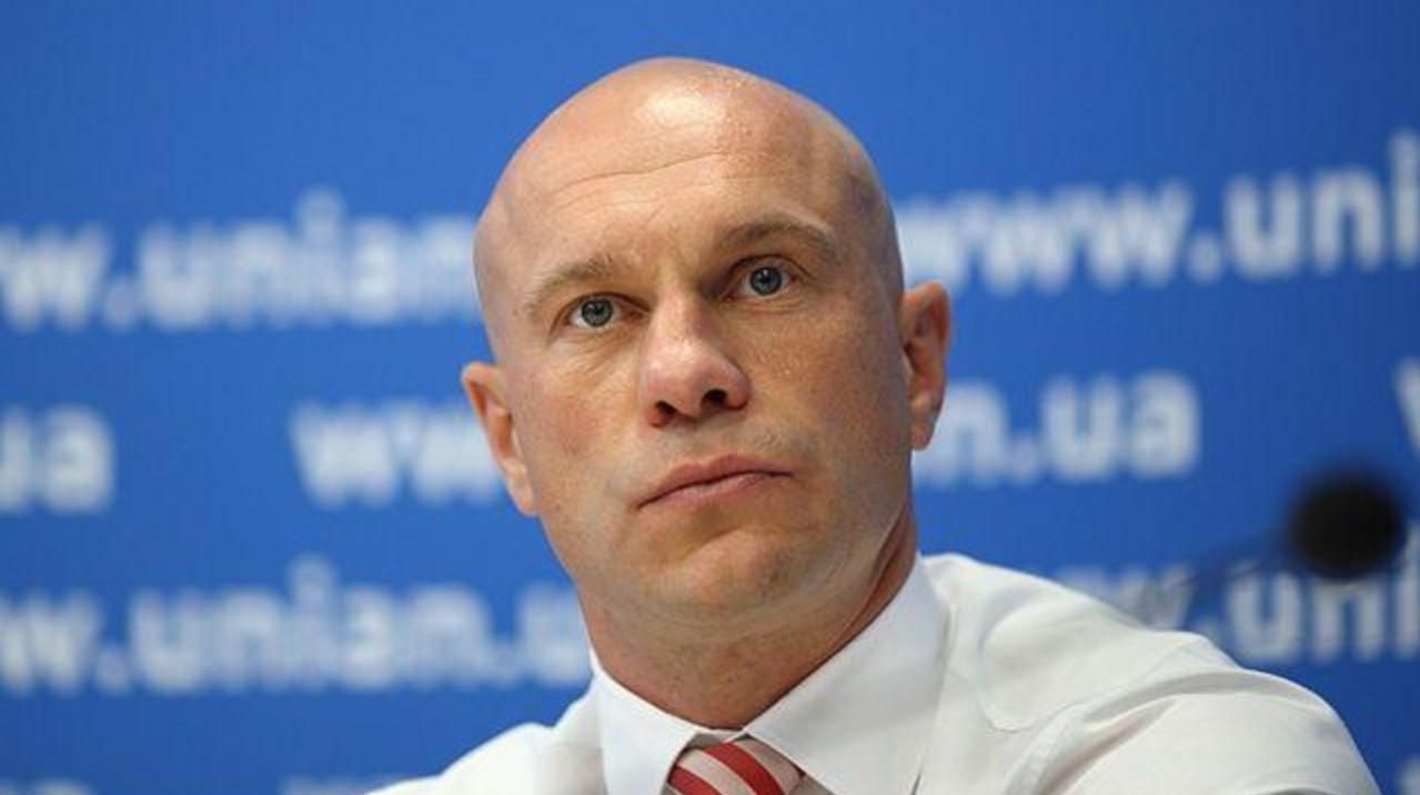 Использовал для собственного пиара, - политолог о титушках Кивы Использовал для собственного пиара, - политолог о титушках Кивы