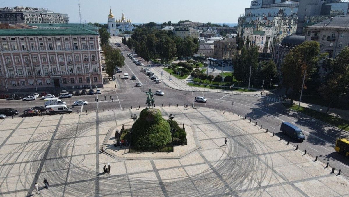 Дрифт на Софиевской площади: отказ КГГА – документы Дрифт на Софиевской площади: отказ КГГА – документы