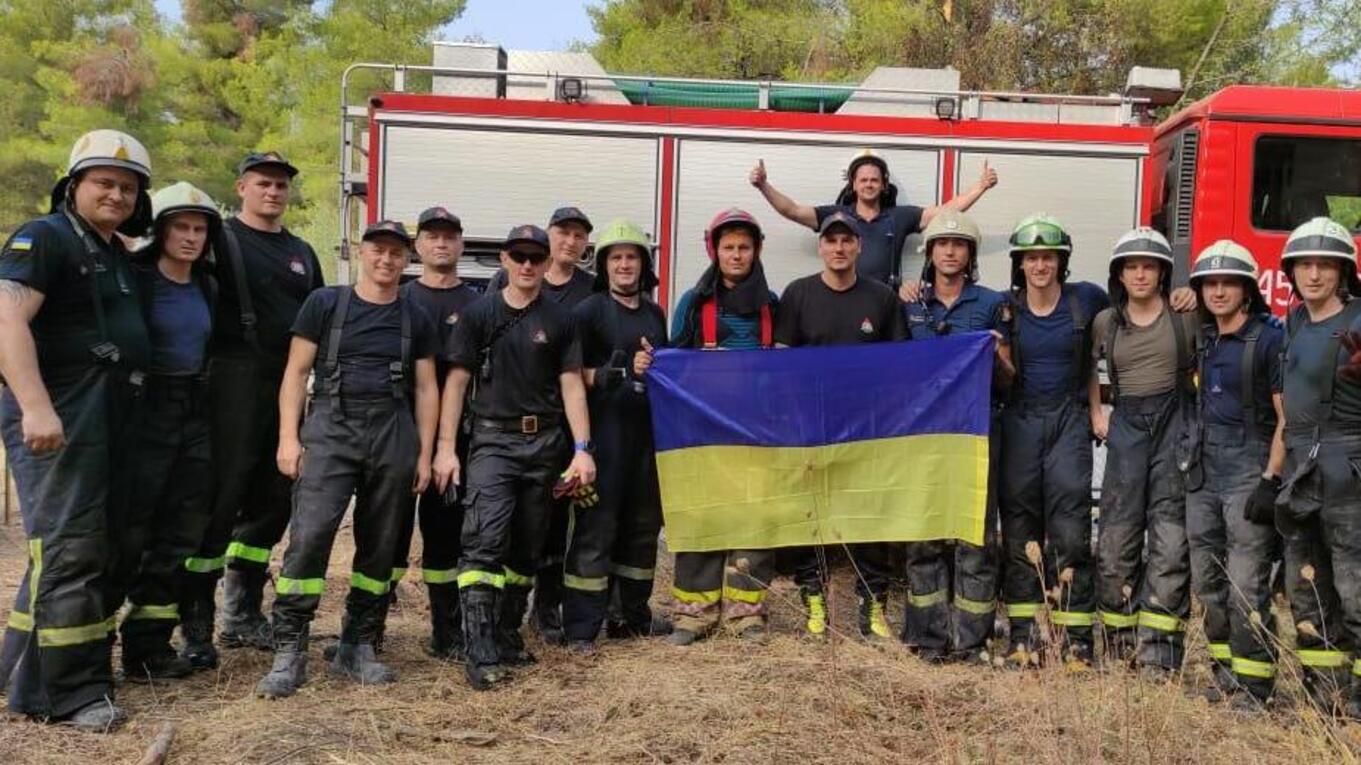 ДСНС України гасить масштабні пожежі в Греції: відео