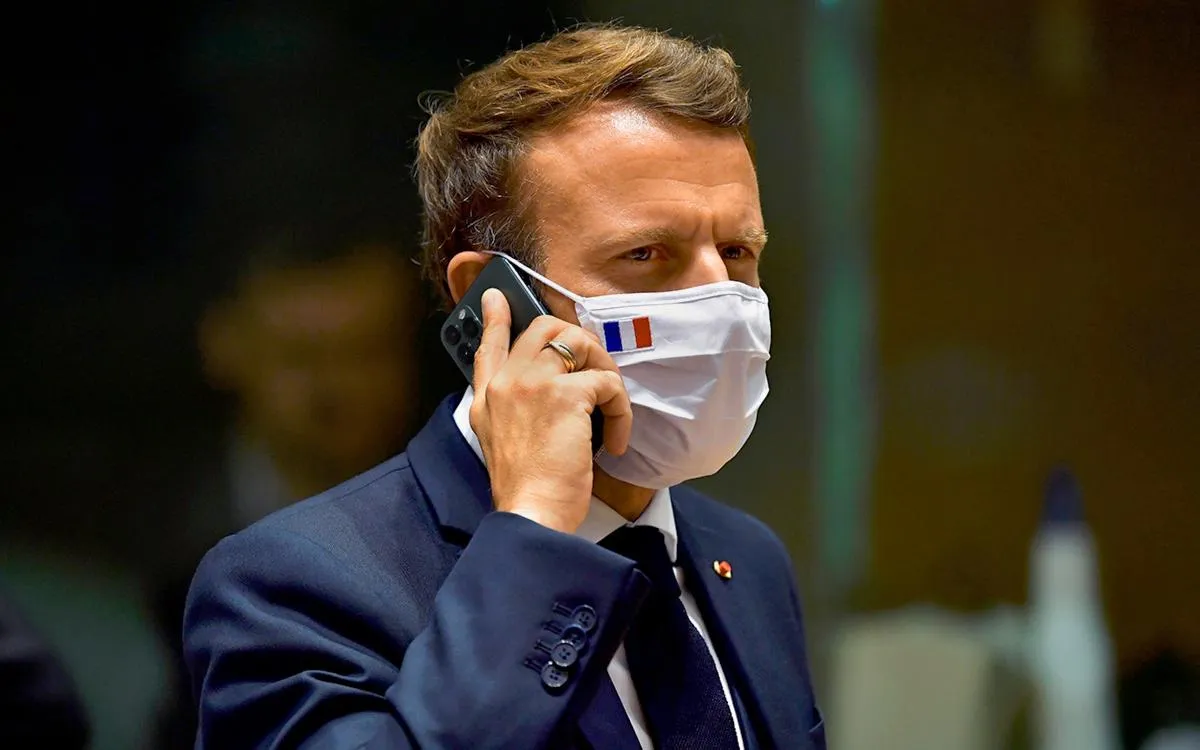 Макрон, Пегасус Макрон, Пегасус