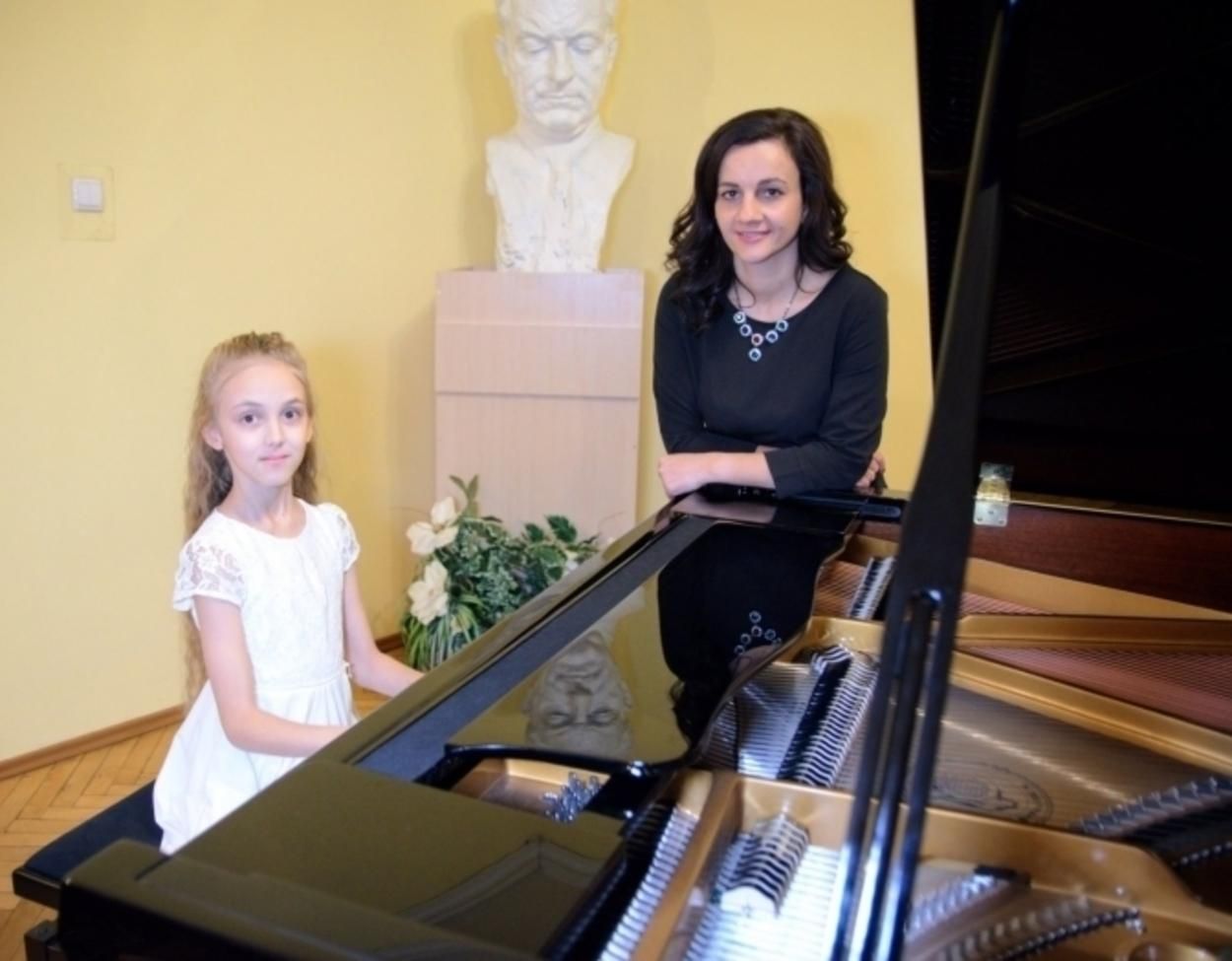 Талановита 10-річна піаністка зі Львова перемогла у Міжнародному конкурсі в Італії: відео