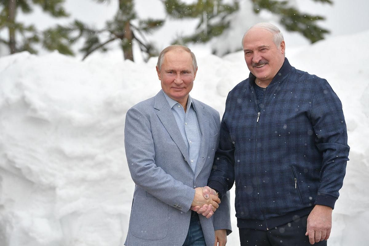 Беларусь будет вымаливать у России еще больше денег, – Казанский о последствиях санкций