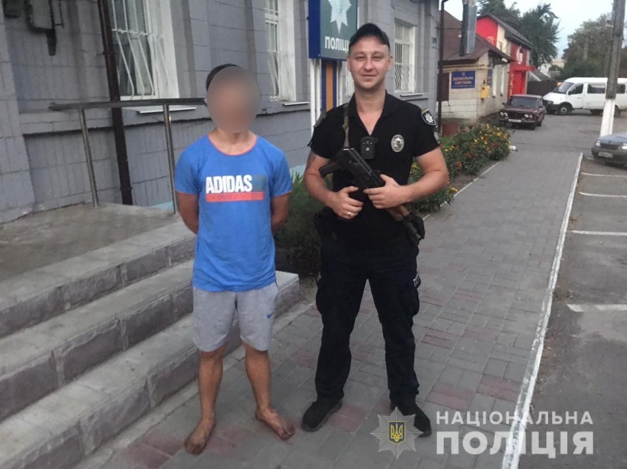 Подросток после лечения в Сумах решил босиком идти в Шостку Подросток после лечения в Сумах решил босиком идти в Шостку