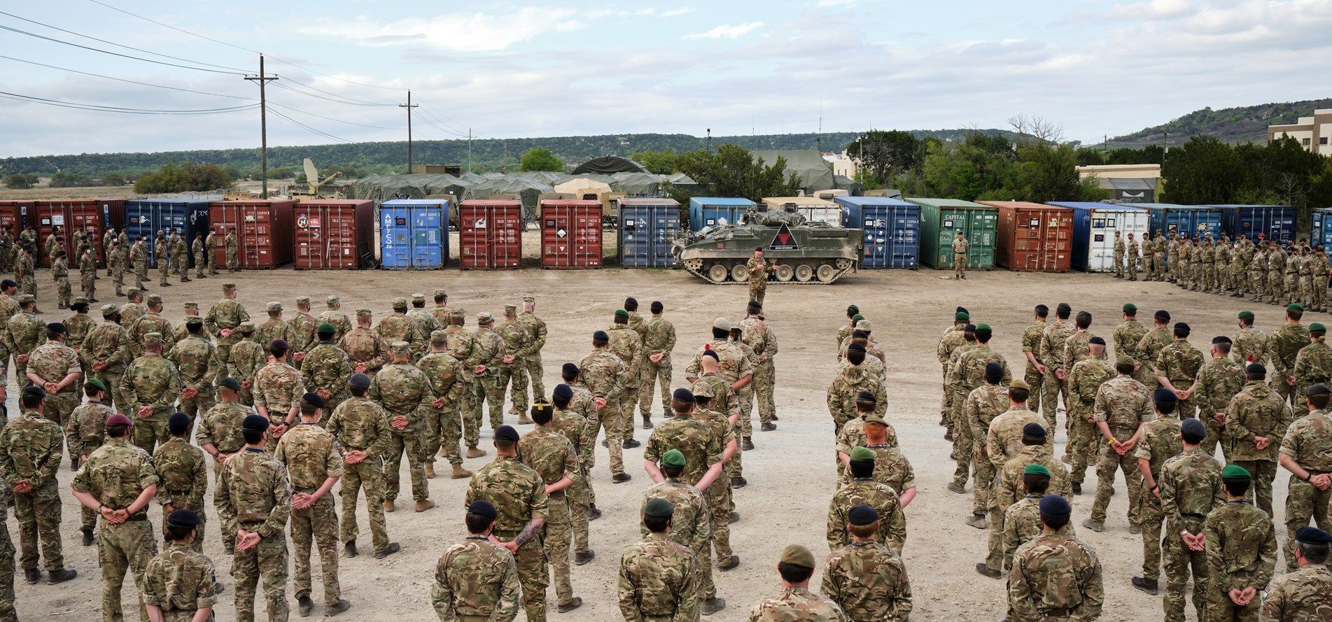 Великобритания отправит своих военных в Кабул и созовет заседание G7