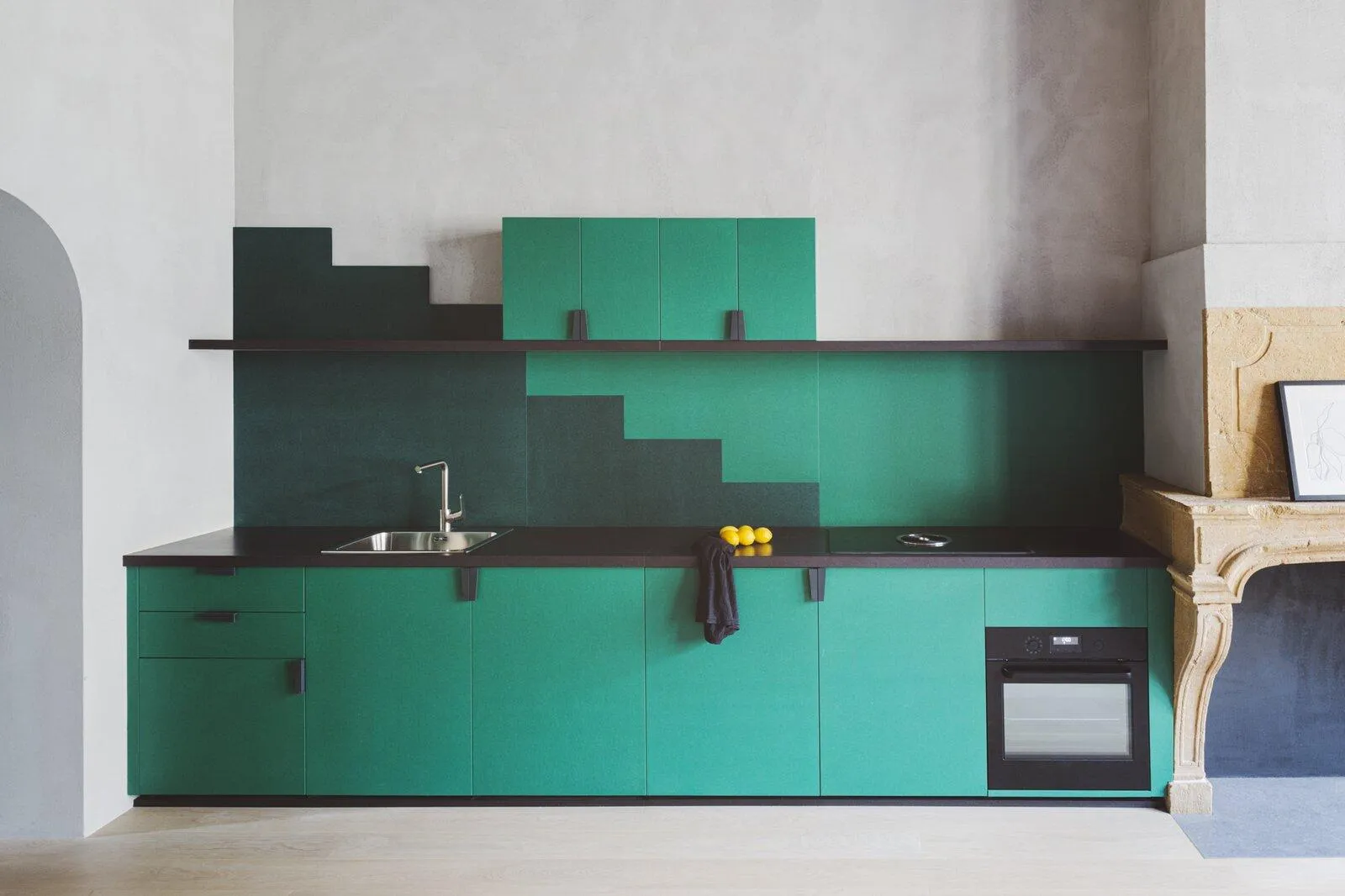 Шикарне перевтілення квартири 17 століття у Франції Шикарне перевтілення квартири 17 століття у Франції