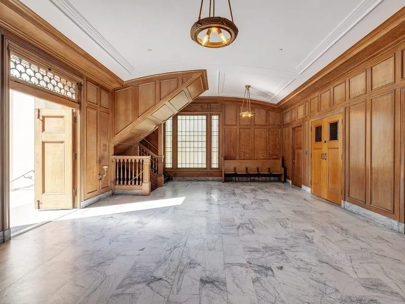 6 закинутих приміщень, які вдалося перетворити у затишні оселі 6 закинутих приміщень, які вдалося перетворити у затишні оселі