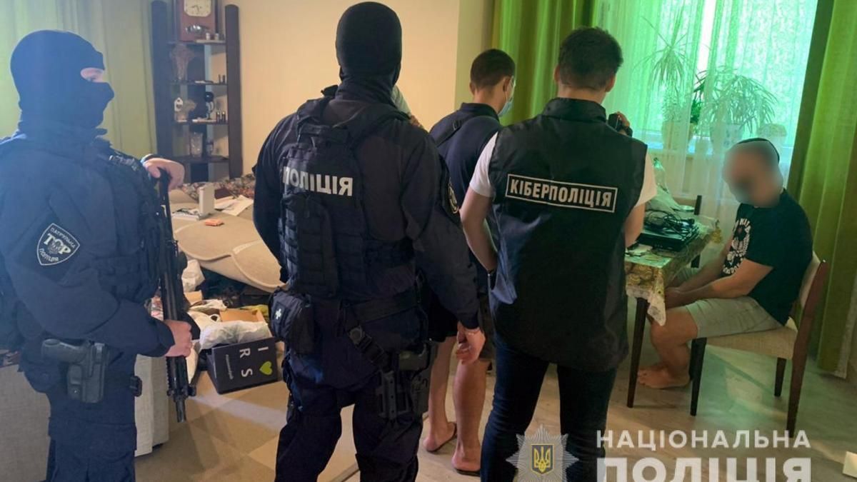 Забрали 2 мільйони: у Києві викрили організаторів фінансової піраміди - Київ Забрали 2 мільйони: у Києві викрили організаторів фінансової піраміди - Київ