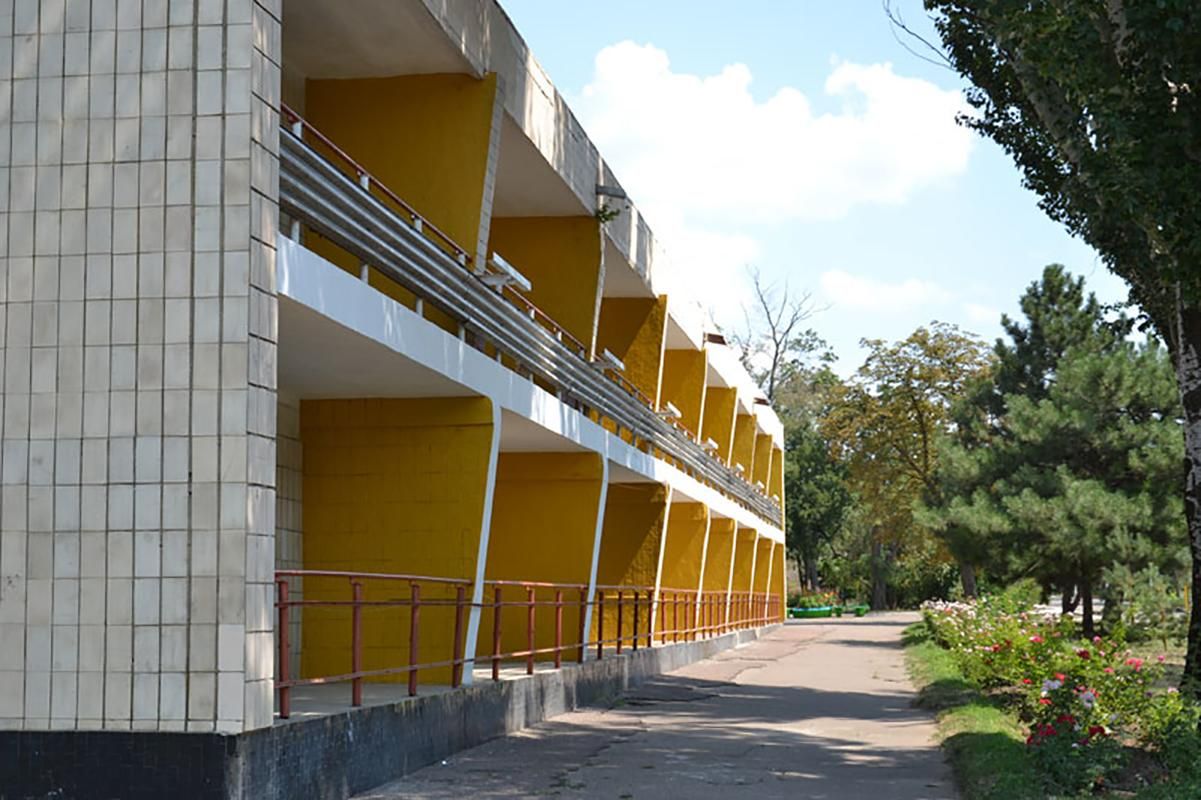 Приїхали туди здоровими: поліція про спалах коронавірусу в дитячому таборі на Одещині - Новини Одеса - 24 Канал