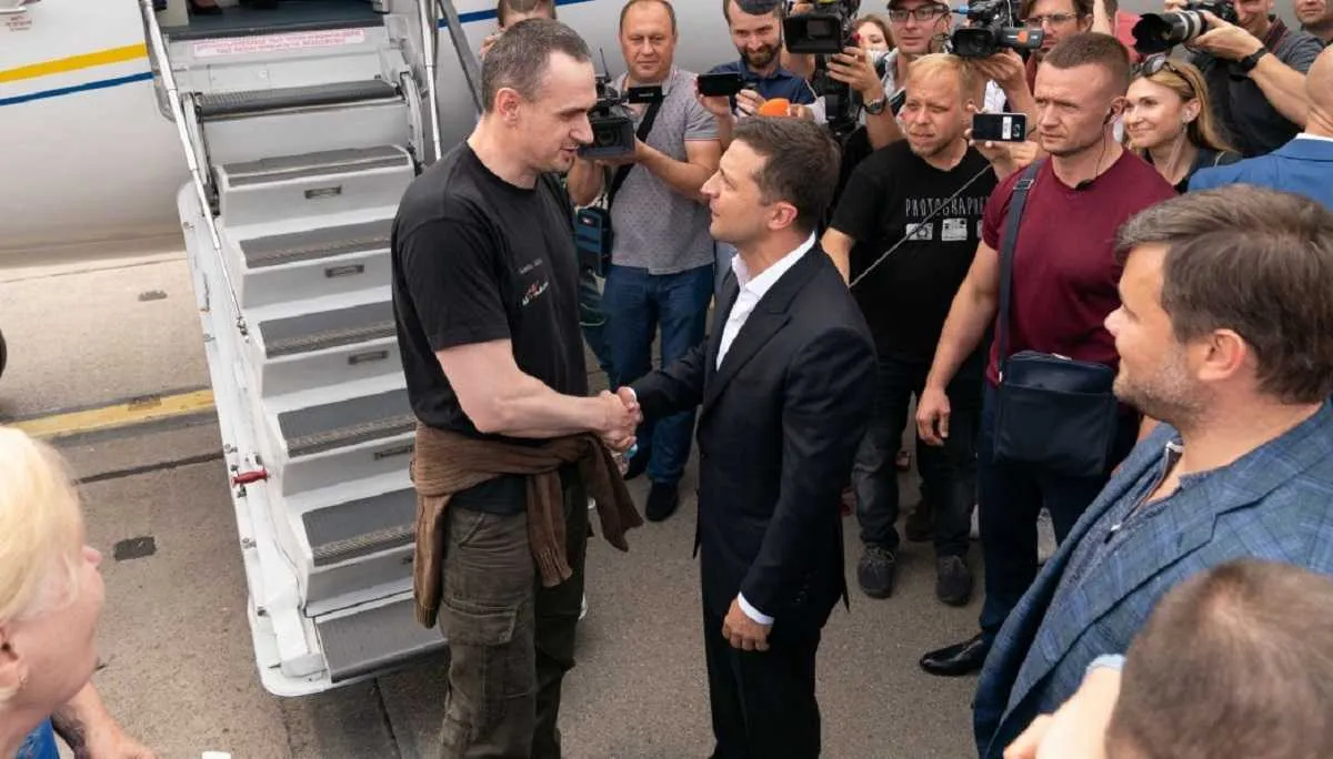 олег сенцов олег сенцов