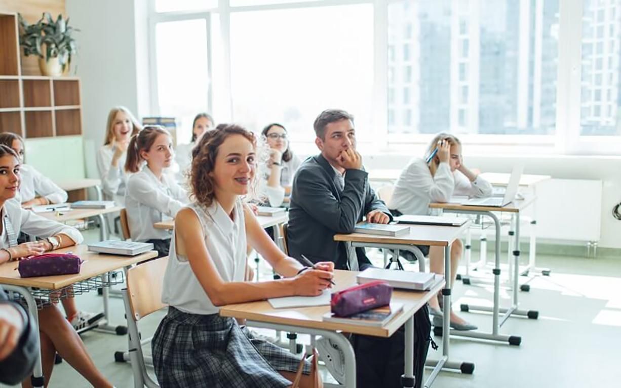 Чи треба батькам купувати форму для дитини перед школою: пояснення експертів - Освіта Чи треба батькам купувати форму для дитини перед школою: пояснення експертів - Освіта