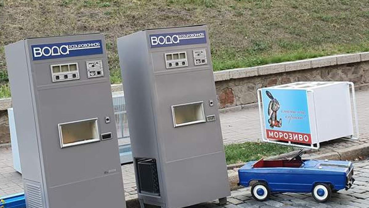 Скандальні інсталяції на Алеї Небесної Сотні: Музей Майдану видалив згадки про Мінкульт - Новини Києва - Київ Скандальні інсталяції на Алеї Небесної Сотні: Музей Майдану видалив згадки про Мінкульт - Новини Києва - Київ