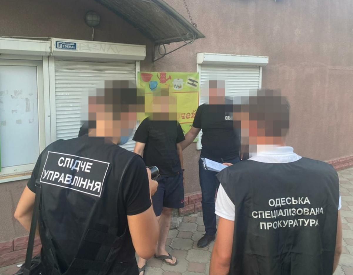 В Одесі на хабарі затримали начальника охорони держтаємниці - Новини Одеси - 24 Канал