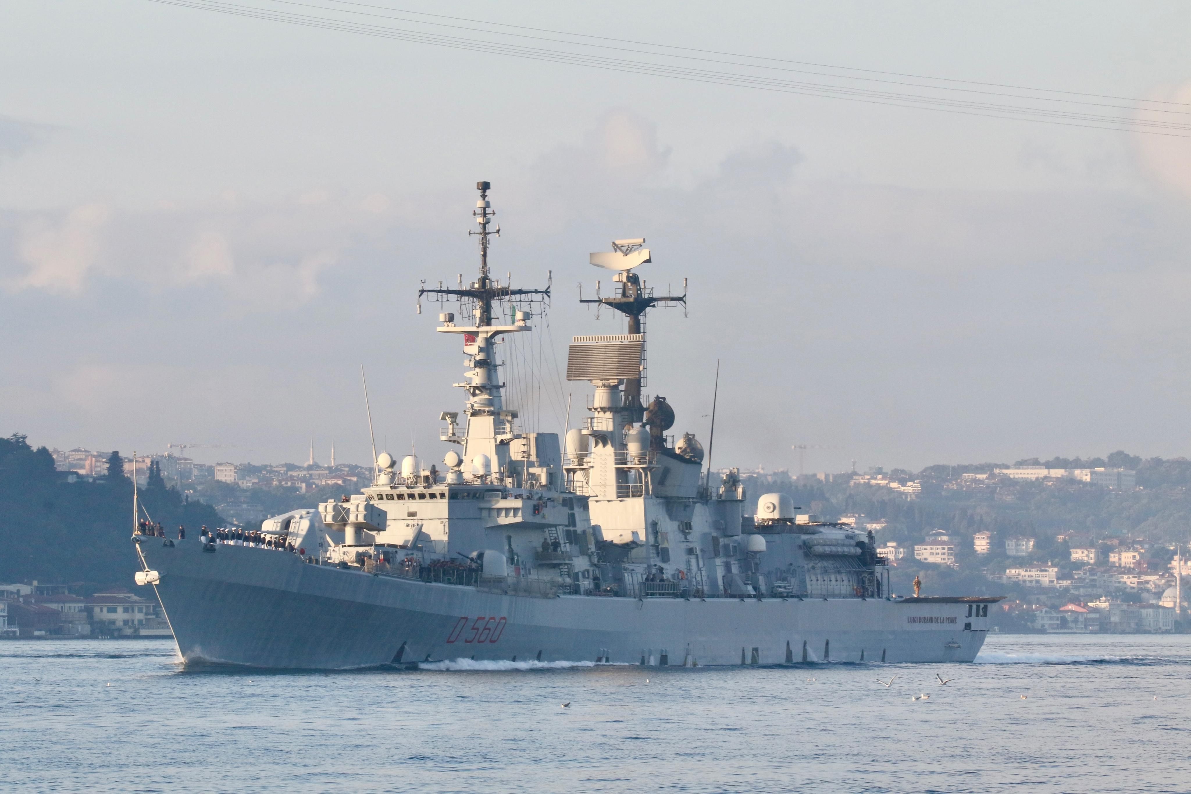Ракетний есмінець ВМС Італії увійшов у Чорне море - Україна новини - 24 Канал