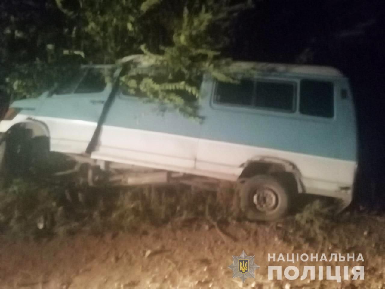Ехал пьяный: на Николаевщине водитель устроил смертельное ДТП, бросил людей и скрылся