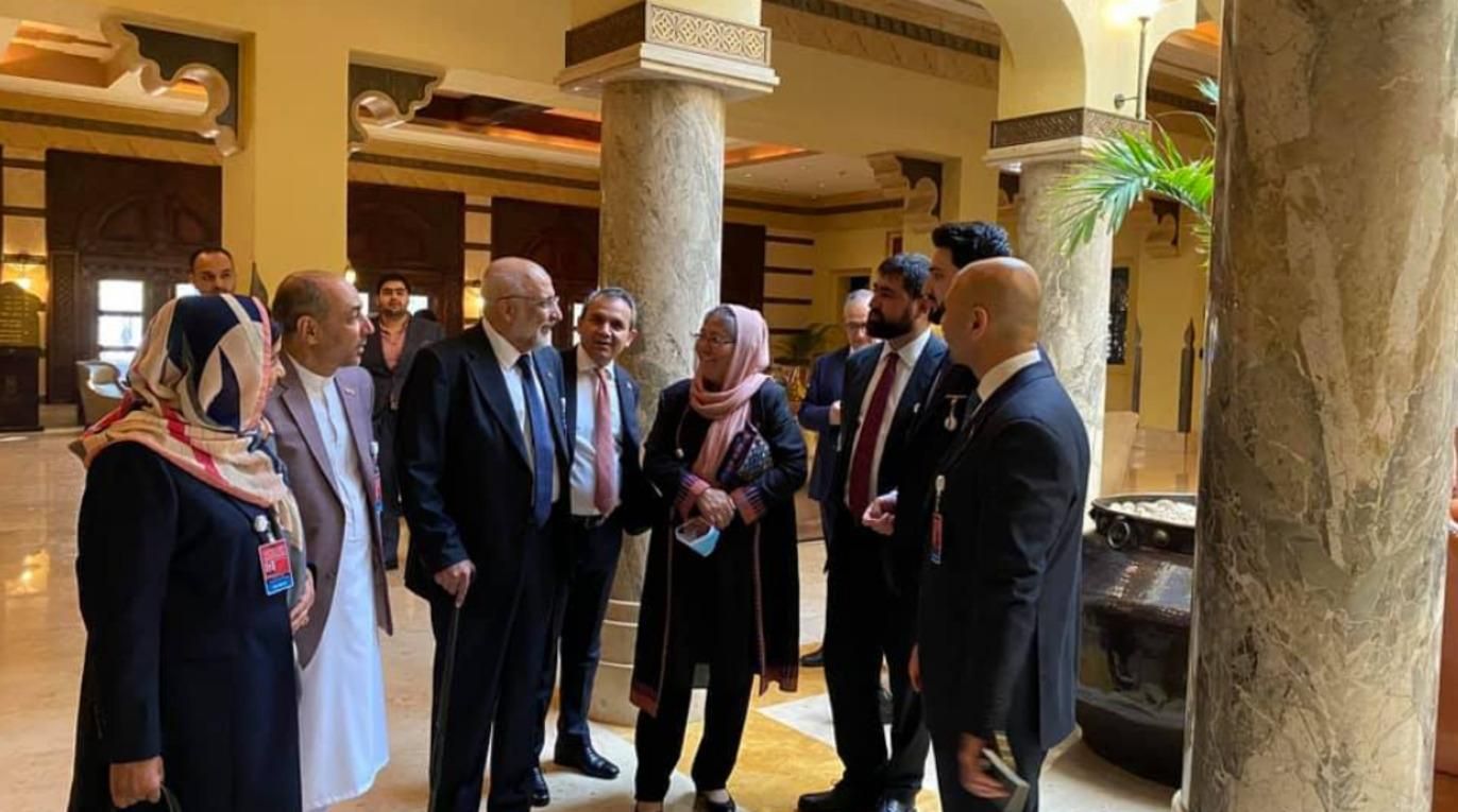 Делегація уряду Афганістану попросила Катар про тимчасовий притулок - 24 Канал Делегація уряду Афганістану попросила Катар про тимчасовий притулок - 24 Канал