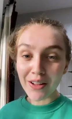 Підписникам сподобалася Ліззі без макіяжу / Скриншот інстаграм elizabethkayeturner Підписникам сподобалася Ліззі без макіяжу / Скриншот інстаграм elizabethkayeturner