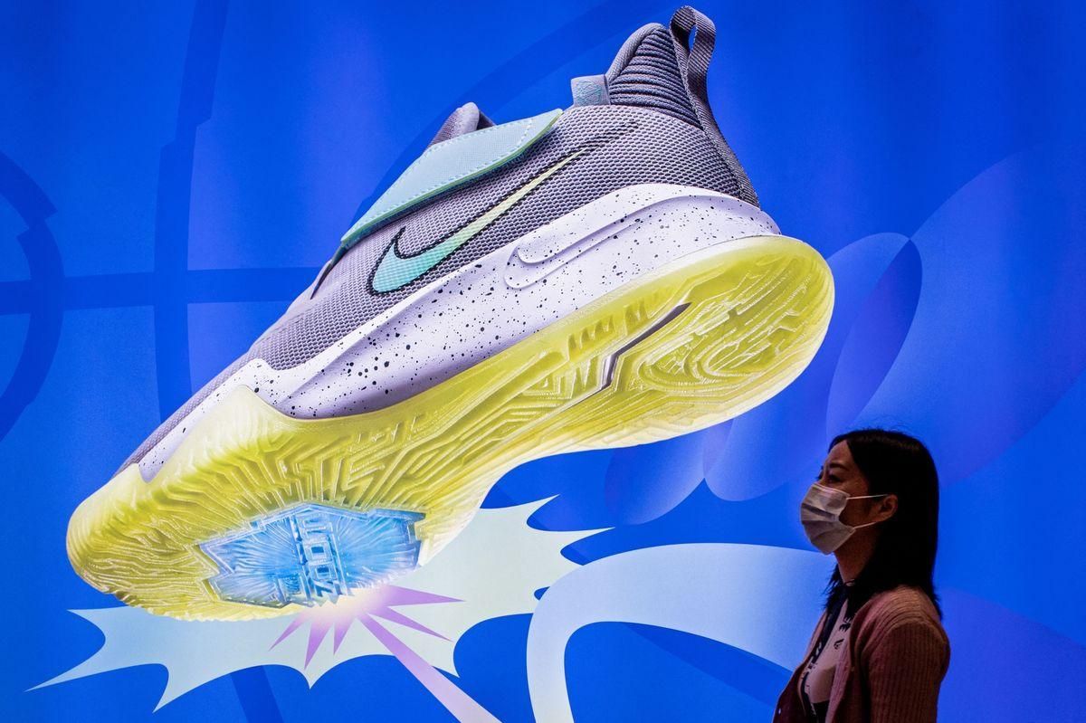 Тайванська Huali постачальник взуття для Nike та Puma Тайванська Huali постачальник взуття для Nike та Puma