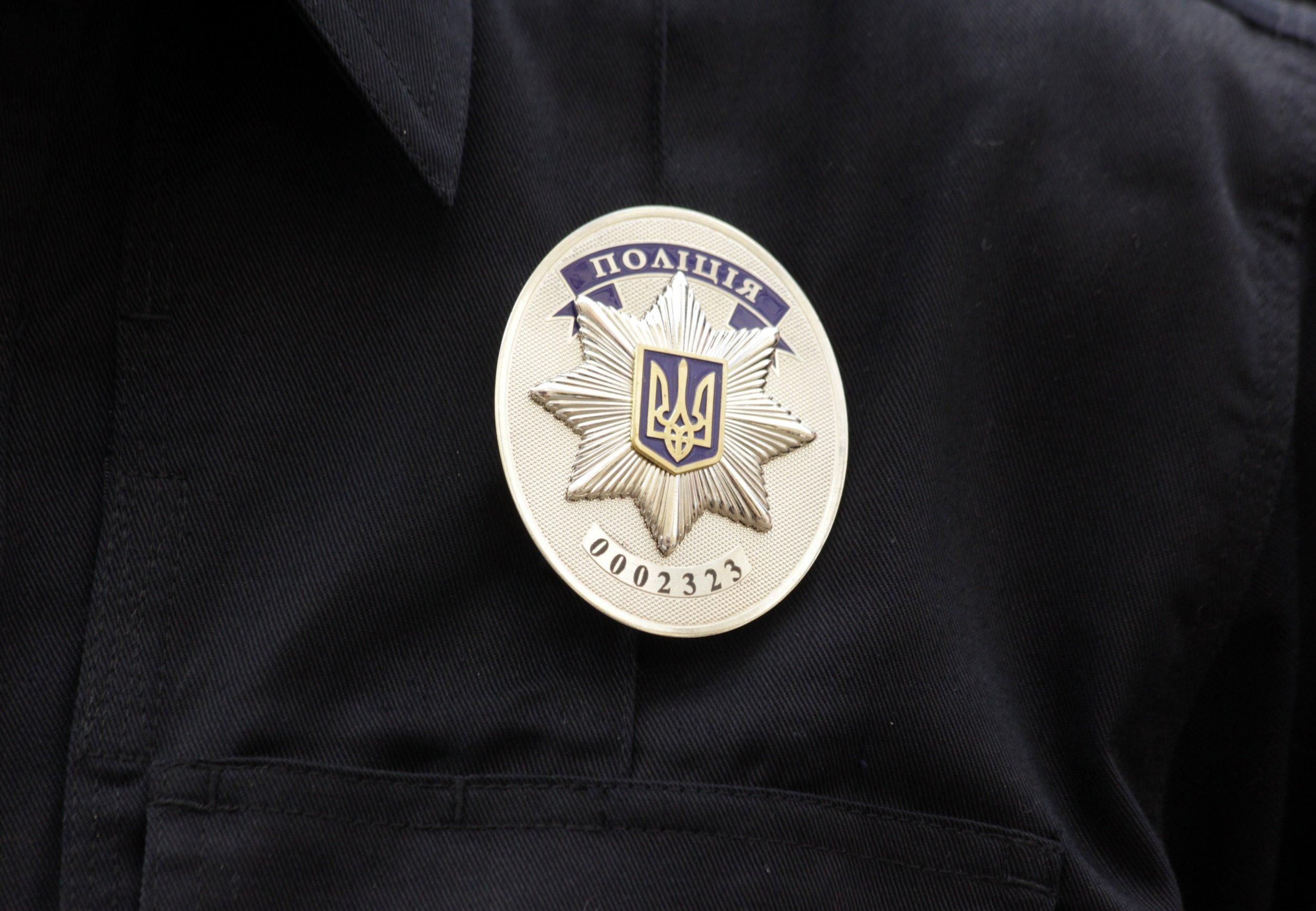 Выбивал объяснение: на Николаевщине полицейского подозревают в избиении мужчины