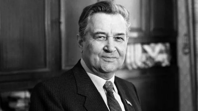 Олесь Гончар Олесь Гончар