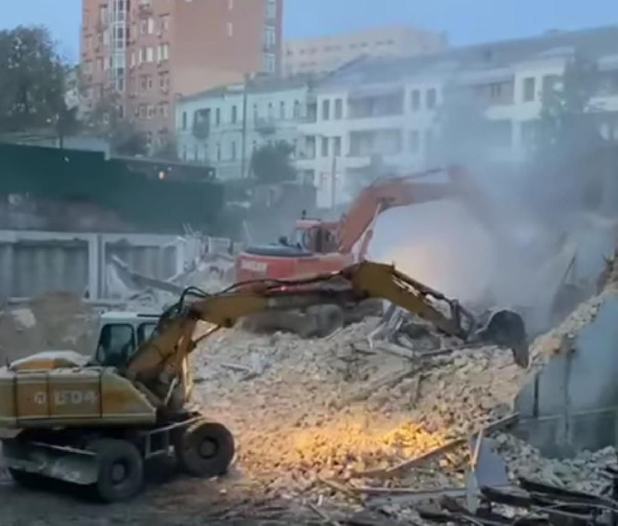 Ужас и стыд, – в Минкульте прокомментировали снос усадьбы Барбана в Киеве Ужас и стыд, – в Минкульте прокомментировали снос усадьбы Барбана в Киеве