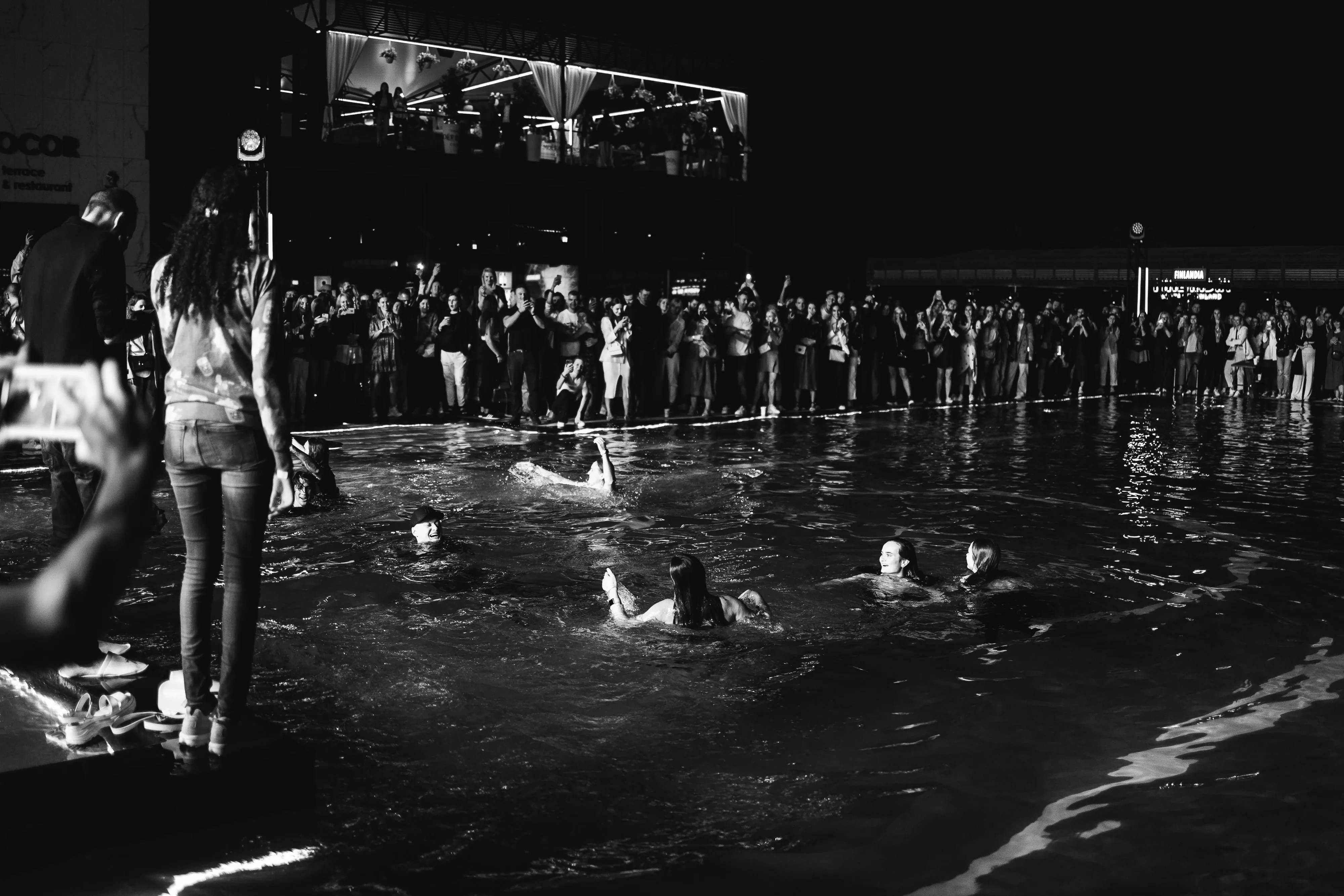 Лідер Лідер