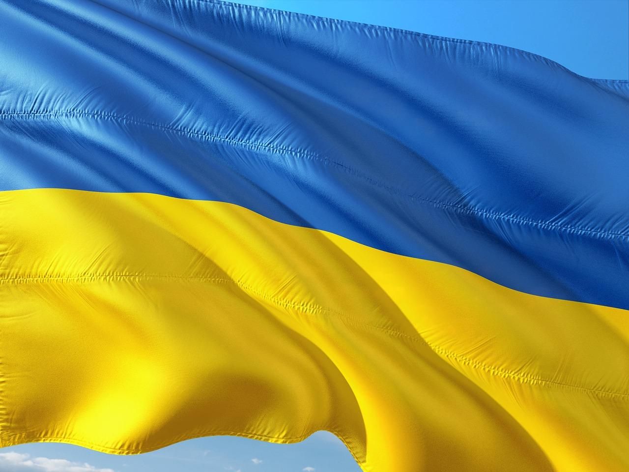 Картинки з Днем Державного Прапора України 2021: привітання, листівки