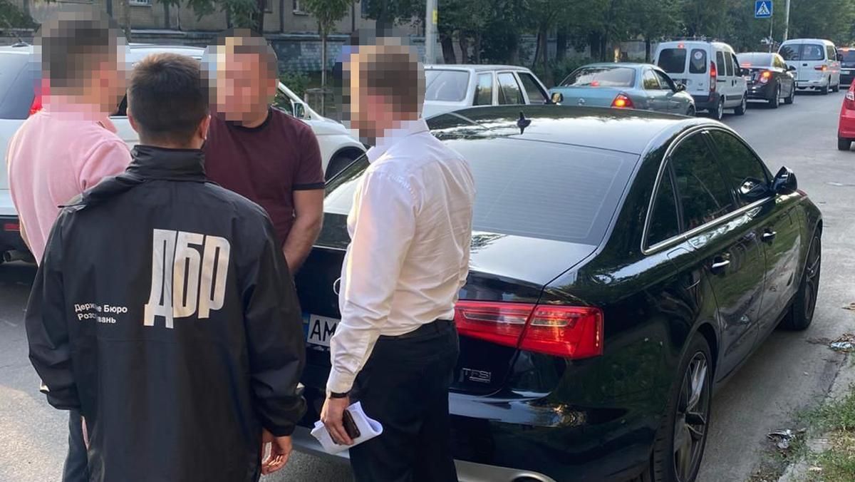 Підрядників КМДА підозрюють у крадіжці 3,6 мільйона гривень на ремонті діагностичного центру - Київ Підрядників КМДА підозрюють у крадіжці 3,6 мільйона гривень на ремонті діагностичного центру - Київ