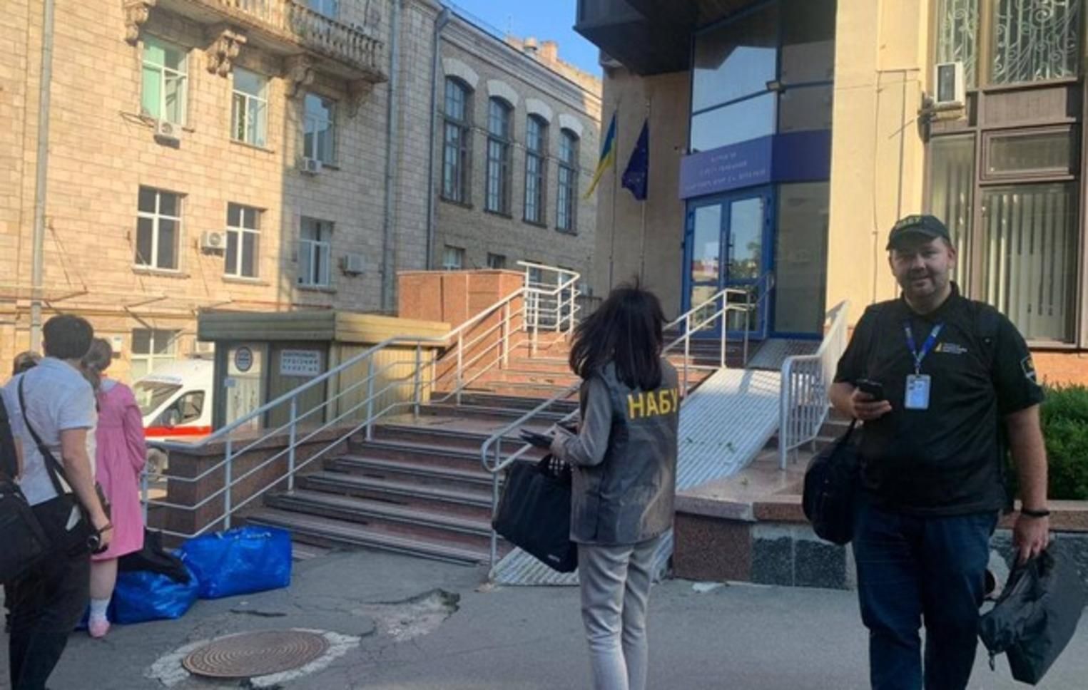 Из-за взятки в 90 тысяч долларов: НАБУ задержало члена Комиссии по азартным играм Из-за взятки в 90 тысяч долларов: НАБУ задержало члена Комиссии по азартным играм