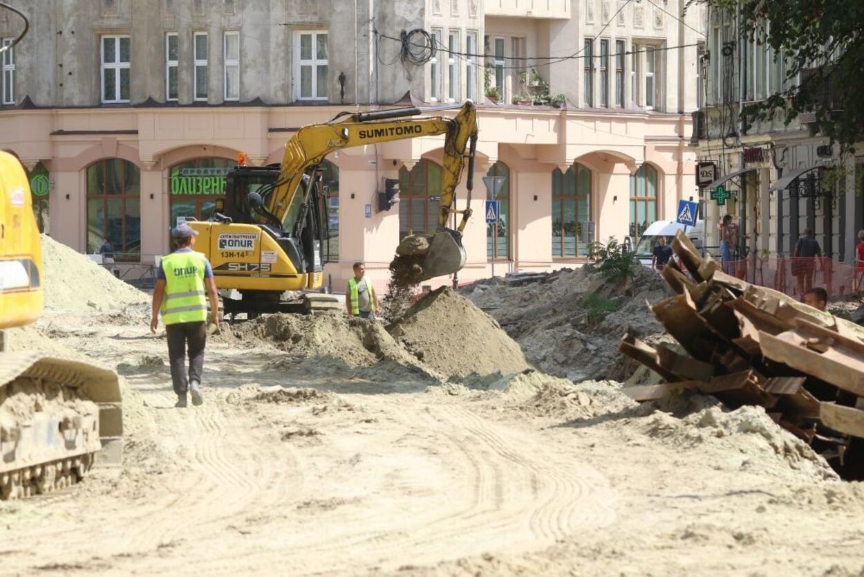 Ремонт наконец завершился: 2 львовские магистральные улицы откроют для проезда